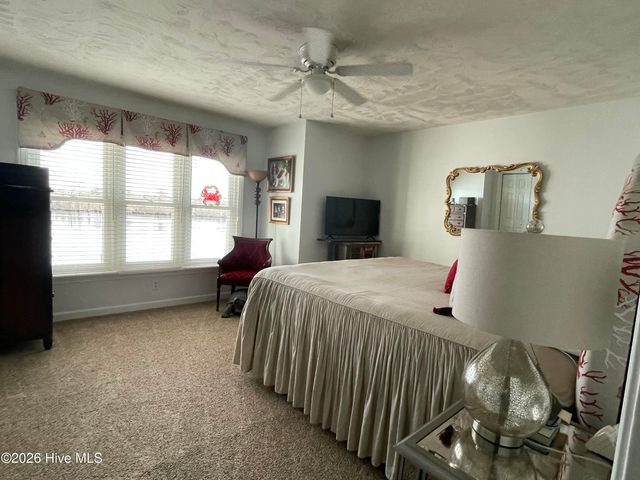 103 Continental Drive 7, Elizabeth City, NC 27909