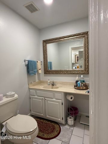 103 Continental Drive 7, Elizabeth City, NC 27909