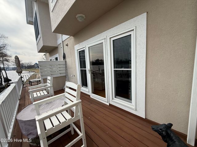 103 Continental Drive 7, Elizabeth City, NC 27909