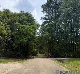 11402 Maxwell Dr, Walker, LA 70785