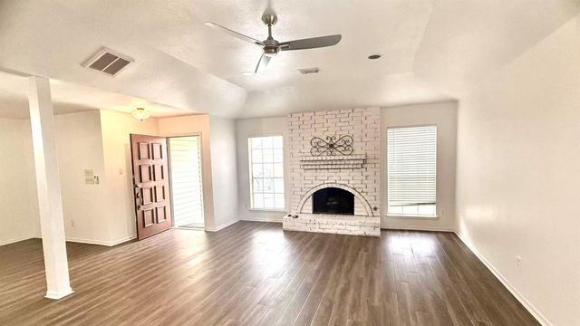 16354 Villaret Drive, Houston, TX 77083