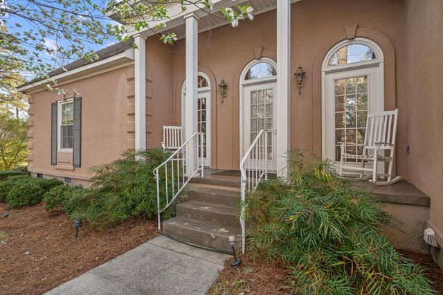 552 Woods Bend Drive, Aiken, SC 29803