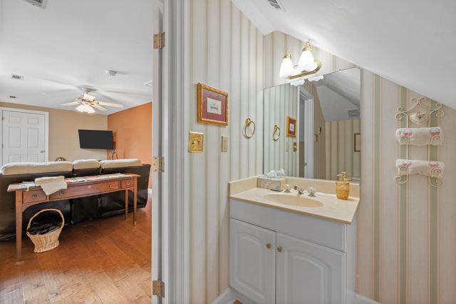 552 Woods Bend Drive, Aiken, SC 29803