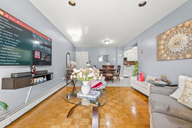 5611 Van Cleef Street, Corona, NY 11368