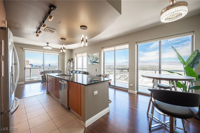 200 West Sahara Avenue 3401, Las Vegas, NV 89102