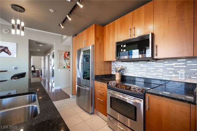 200 West Sahara Avenue 3401, Las Vegas, NV 89102