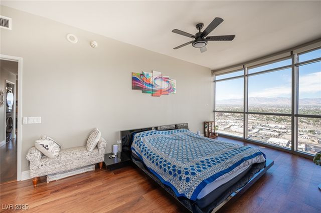 200 West Sahara Avenue 3401, Las Vegas, NV 89102