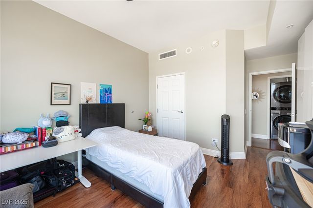 200 West Sahara Avenue 3401, Las Vegas, NV 89102