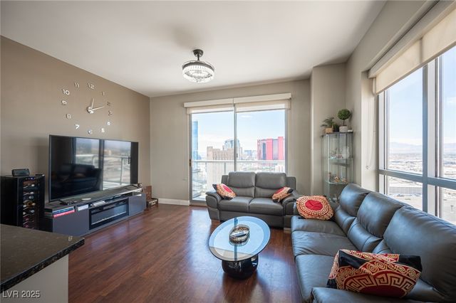 200 West Sahara Avenue 3401, Las Vegas, NV 89102