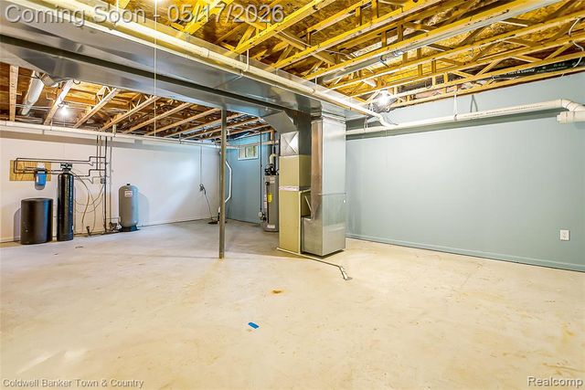2154 Kingston Drive, Pinckney, MI 48169