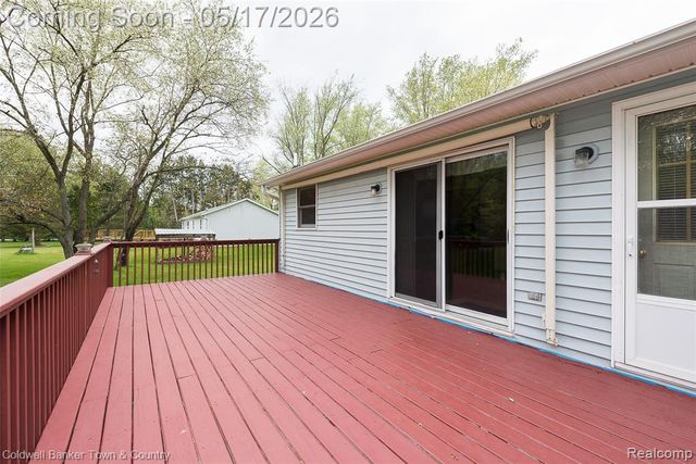 2154 Kingston Drive, Pinckney, MI 48169