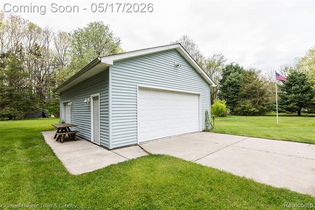 2154 Kingston Drive, Pinckney, MI 48169
