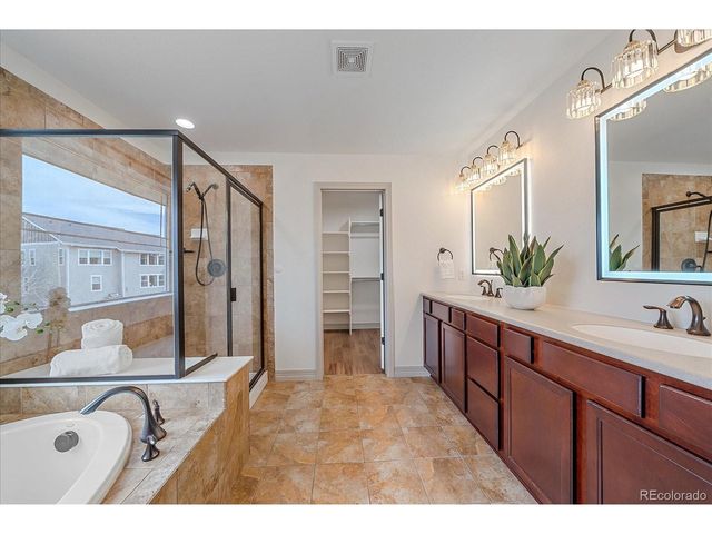 2758 Red Hawk Ridge Dr, Castle Rock, CO 80109