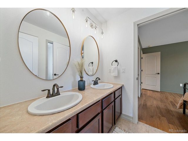 2758 Red Hawk Ridge Dr, Castle Rock, CO 80109