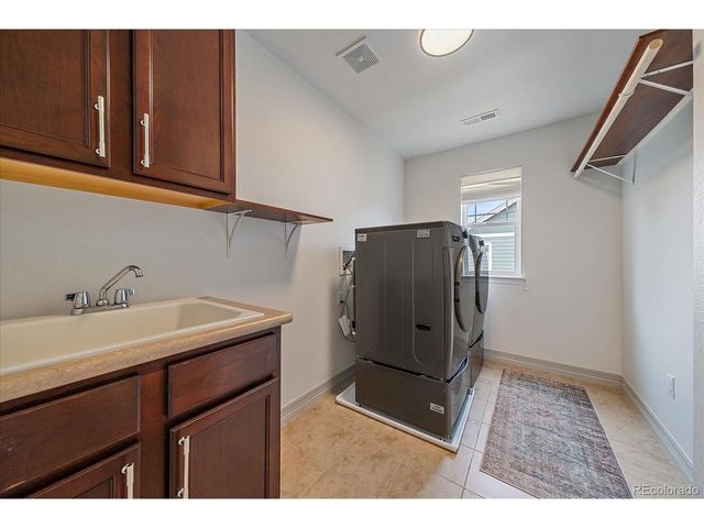 2758 Red Hawk Ridge Dr, Castle Rock, CO 80109