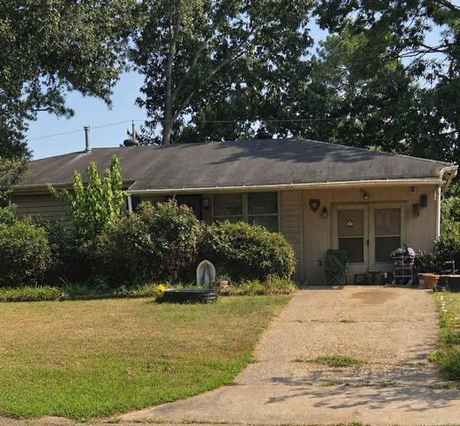 7007 Knollwood Road, Little Rock, AR 72209