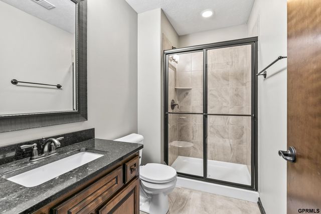 12205 S 73Rd Avenue, Papillion, NE 68046