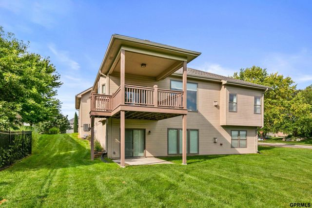 12205 S 73Rd Avenue, Papillion, NE 68046