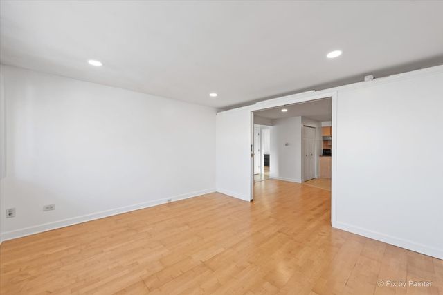 8802 Briar Court 3A, Des Plaines, IL 60016