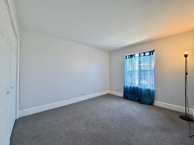 5840 W 104th Street 314, Oak Lawn, IL 60453