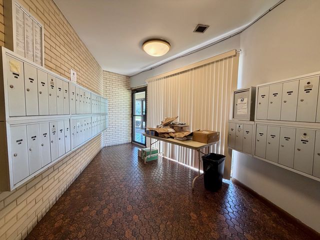 5840 W 104th Street 314, Oak Lawn, IL 60453