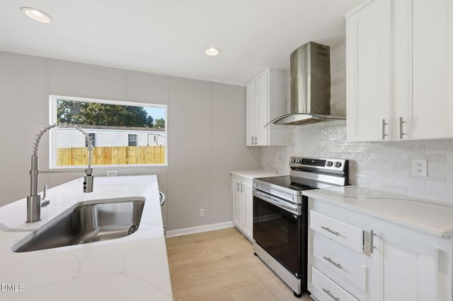 3920 Mckethan Street, Wade, NC 28395