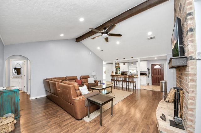 15719 Bougainvilla Lane, Friendswood, TX 77546