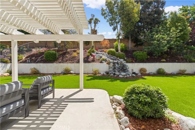 5776 Parkcrest Dr, La Verne, CA 91750