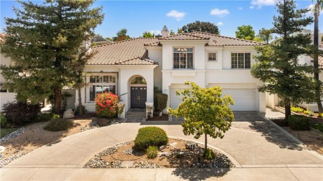 5776 Parkcrest Dr, La Verne, CA 91750