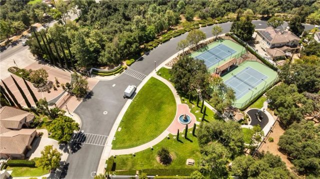 5776 Parkcrest Dr, La Verne, CA 91750