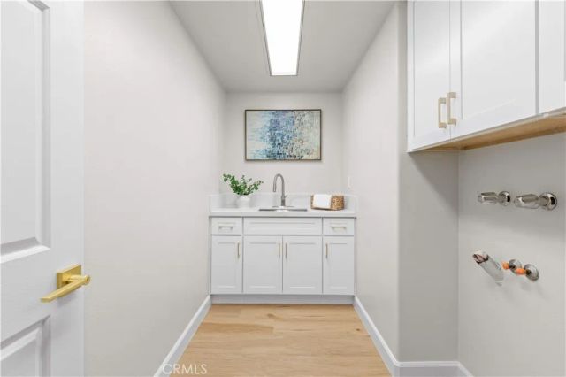 5776 Parkcrest Dr, La Verne, CA 91750