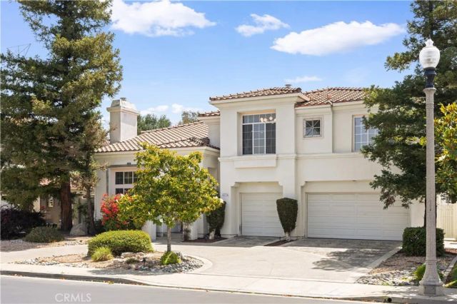 5776 Parkcrest Dr, La Verne, CA 91750