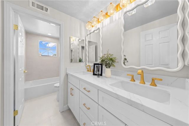 5776 Parkcrest Dr, La Verne, CA 91750