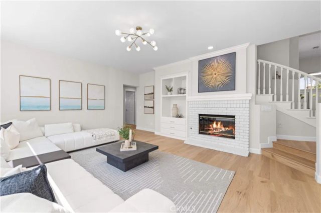 5776 Parkcrest Dr, La Verne, CA 91750