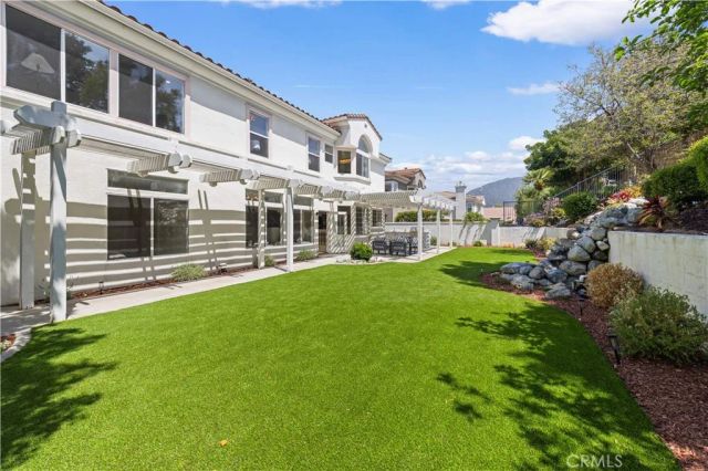 5776 Parkcrest Dr, La Verne, CA 91750