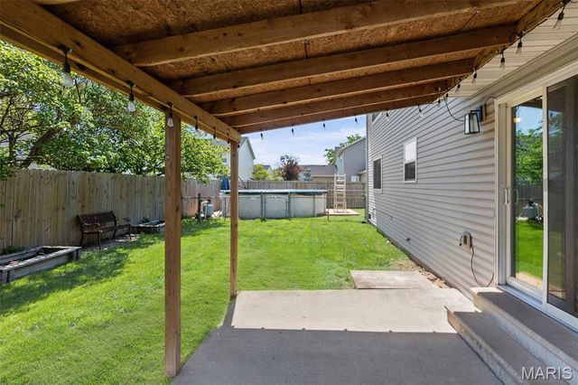 935 Natasha Circle, O'fallon, IL 62269