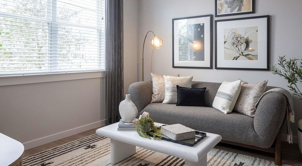 10800 Hammerly Boulevard 130, Houston, TX 77043