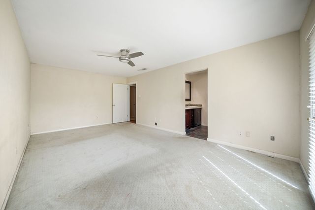 15606 Kingscrest Circle, Dallas, TX 75248