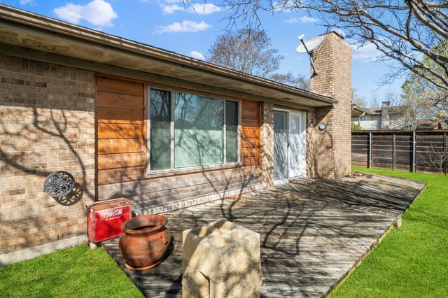 15606 Kingscrest Circle, Dallas, TX 75248