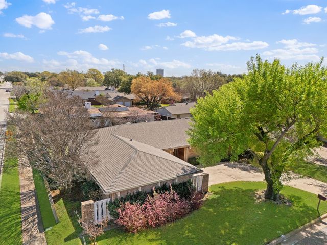 15606 Kingscrest Circle, Dallas, TX 75248
