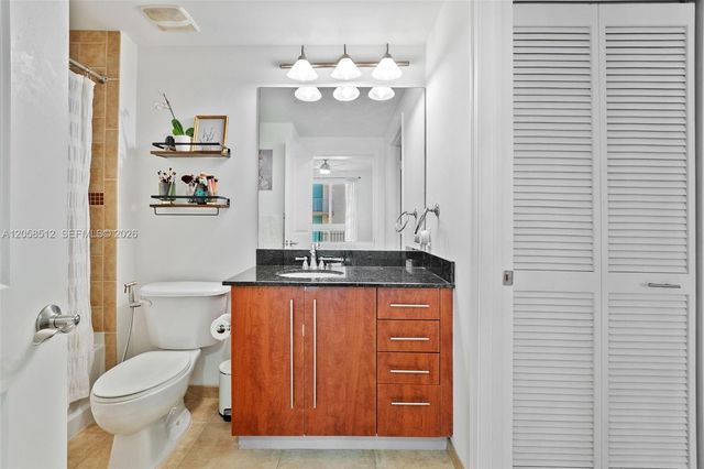 7350 SW 89th Street 704S, Miami, FL 33156