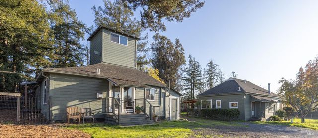 710 Old Adobe Rd, Petaluma, CA 94954
