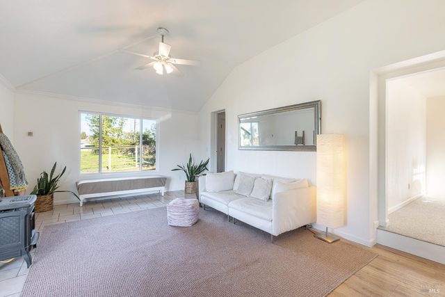 710 Old Adobe Rd, Petaluma, CA 94954