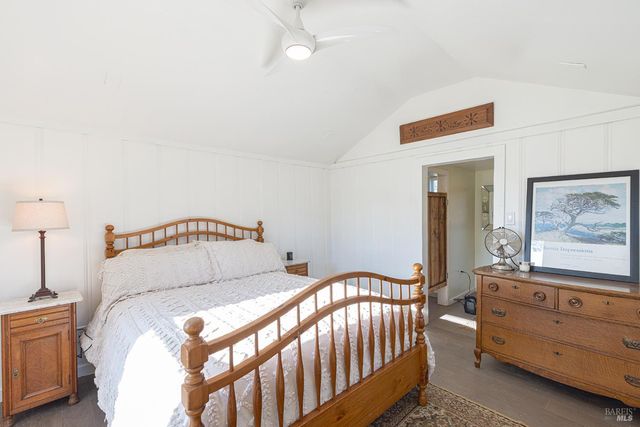 710 Old Adobe Rd, Petaluma, CA 94954