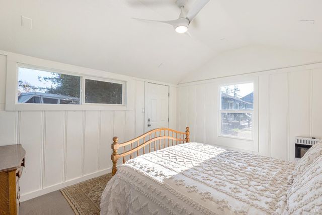 710 Old Adobe Rd, Petaluma, CA 94954