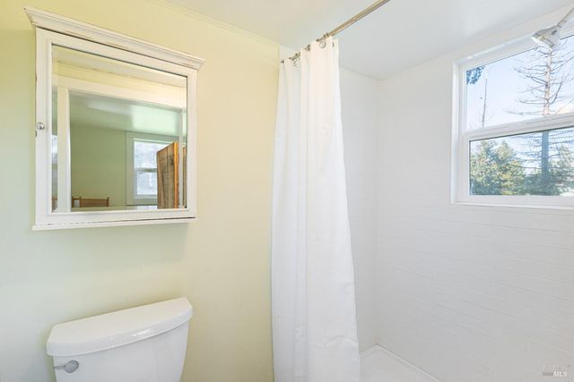 710 Old Adobe Rd, Petaluma, CA 94954