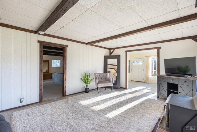 710 Old Adobe Rd, Petaluma, CA 94954