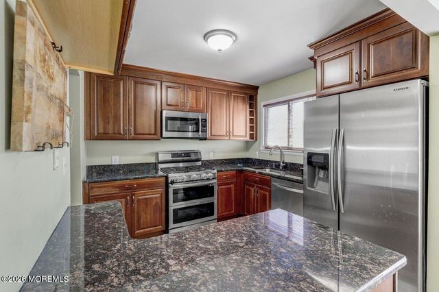 611 S Laurel Avenue, Hazlet, NJ 07730