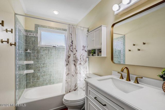 611 S Laurel Avenue, Hazlet, NJ 07730