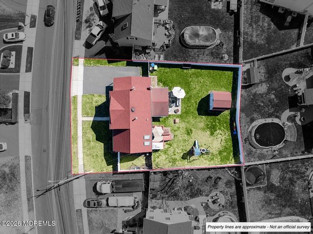 611 S Laurel Avenue, Hazlet, NJ 07730